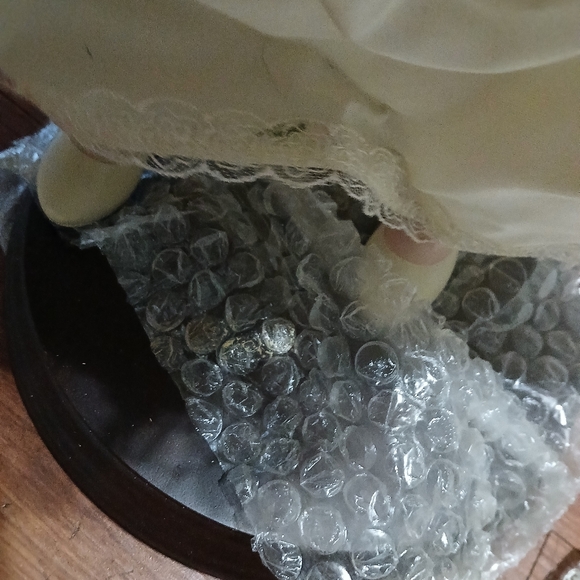 Princess Diana doll - Picture 5 of 14